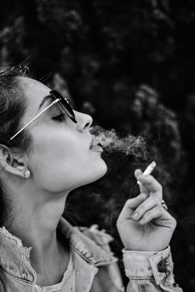 jak rzucić palenie – domowe sposoby