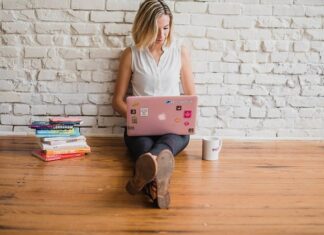 Czym zabezpieczyć podłogę w przyczepie kempingowej?