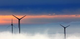 Czy wiatrak obniża temperaturę powietrza?