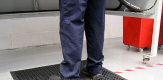 Gumowe maty antypoślizgowe